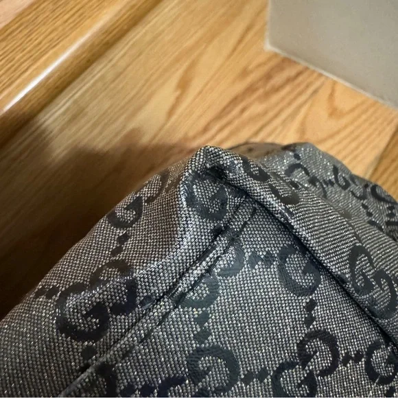 Gucci bag - Picture 9 of 13